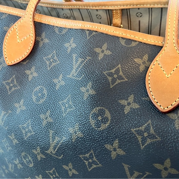 Authentic Louis Vuitton nevefull gm - Picture 7 of 15